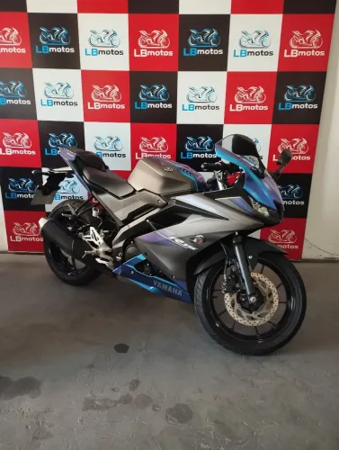 R15
