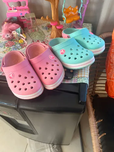 Crocs