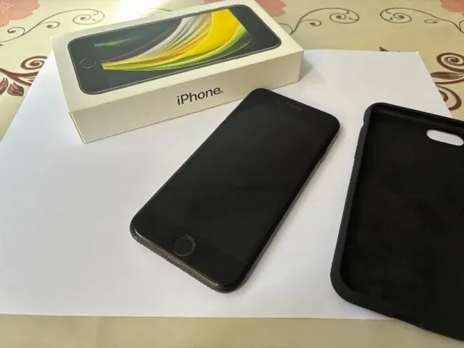 iPhone SE 2 geração 
