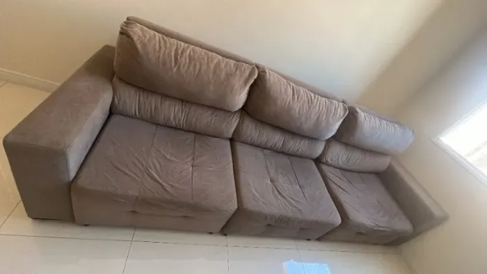Sofá retrátil reclinável 3 Lugares, com 8 almofadas e pillow top novo (3 módulos)