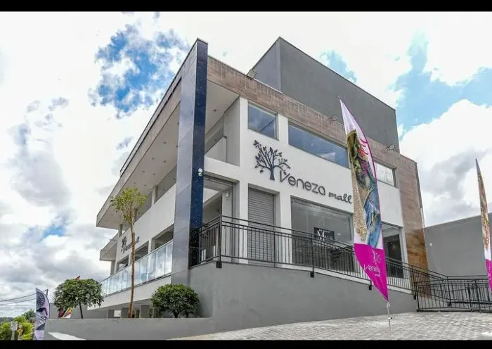 Passo salão de beleza completo em galeria de lojas Veneza mall no bairro Veneza