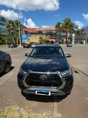 Toyota Hilux CD SRX 4X4 2.8 TDI 16V Diesel Aut. 2022