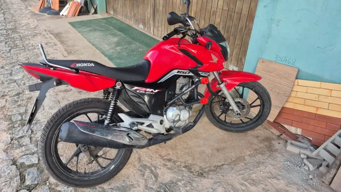 Vendo ou troco por moto 250cc