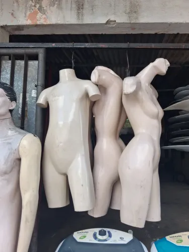 Vendo Manequins