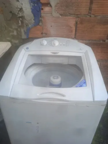 Vende se máquina