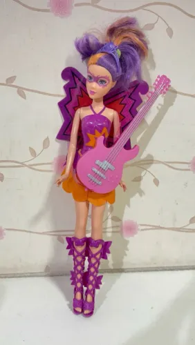 Barbie Maddy filme super gêmeas