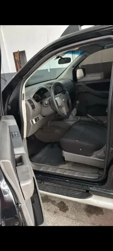 Nissan Frontier XE CD 4X2 2.5 TB Diesel 2010
