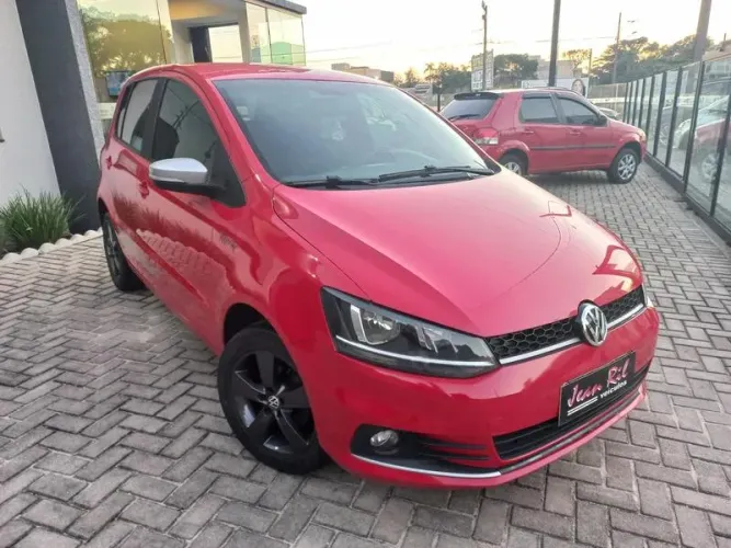 Volkswagen Fox Rock IN RIO 1.6 MI Total Flex 8V 5P 2016