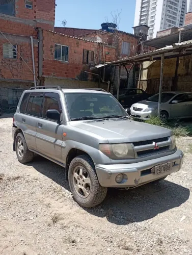 Mitsubishi Pajero IO Aut. 2000