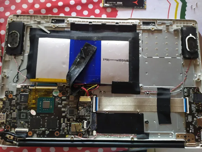 Notebook genérico - retirada de peças