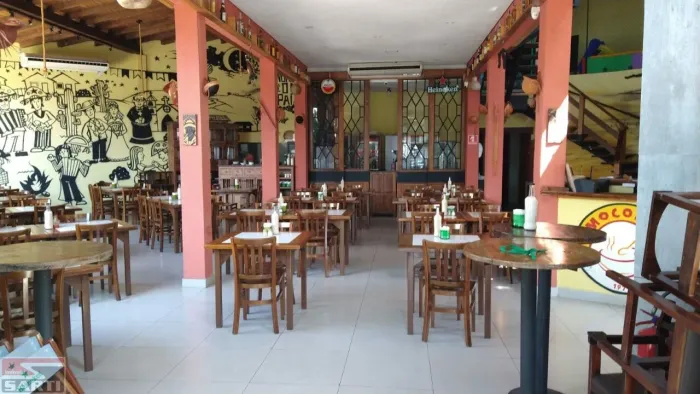 PRÉDIO RESTAURANTE VENDE COMPLETO PARA INICIO IMEDIATO ! AMPLO ESPAÇO