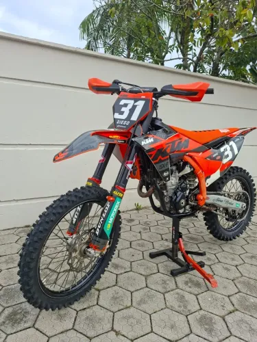 KTM motocross SXF 2023 único dono 110hrs