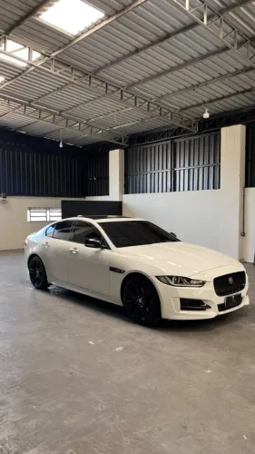 Jaguar XE 2.0 Turboch. R-sport 240/250cv Aut. 2017