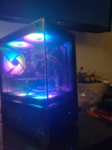 PC completo/Workstation Xeon e5 2699 v3= i5 12400f=ryzen 5 5500 e RX 5700 xt