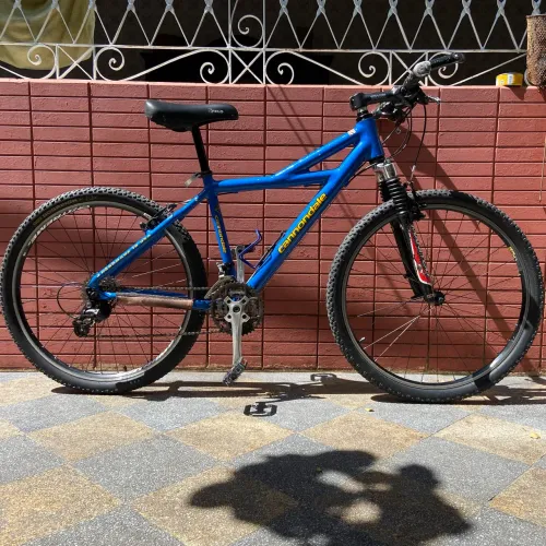Bicicleta Mountain Bike Cannondale