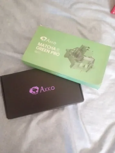 Switches mecânicos Akko Matcha Green Pro V3 usado