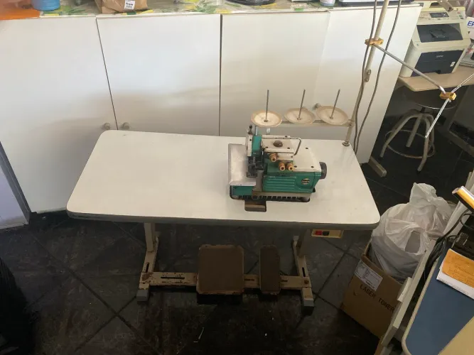 Máquina Costura Yamata GN6-3 Overlock