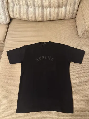 Camiseta Oversized Dublin(tamanho maior tipo M)