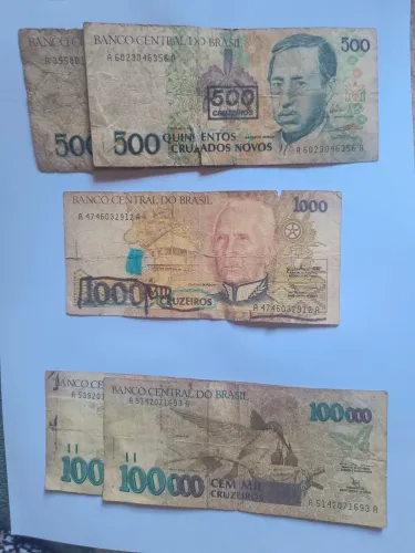 Lote de dinheiro/notas antigas brasileiras (cruzeiros e cruzados) - coleção