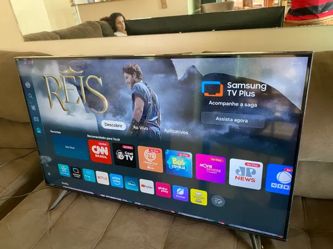 Smart TV 43" Samsung 4K UHD Crystal UHD