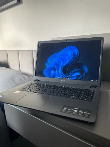 Notebook Acer Aspire 3 SSD 8GB de RAM