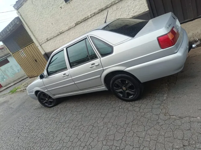 Volkswagen Santana 2.0 MI 2P E 4P 2004