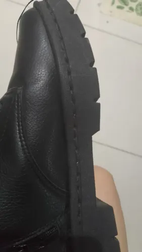 Costuro sapatos