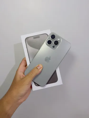 iPhone 15 Pro Max 256GB( Leia a Descrição)
