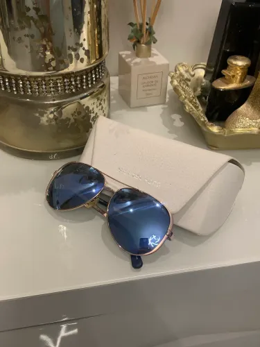 Óculos original Michael Kors semi novo