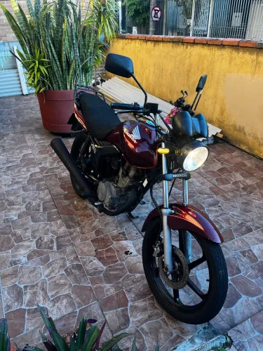 Honda CG Fan 150 Completa - Manual + Chave Reserva - Ótimo Estado