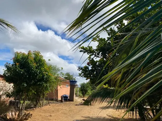 Casa 2 quartos em terreno 9x43 no Povoado Lagoa da Pedra 2 | R$ 55 mil