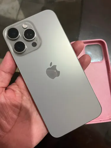 Vendo iPhone 15 PRO MAX 256g