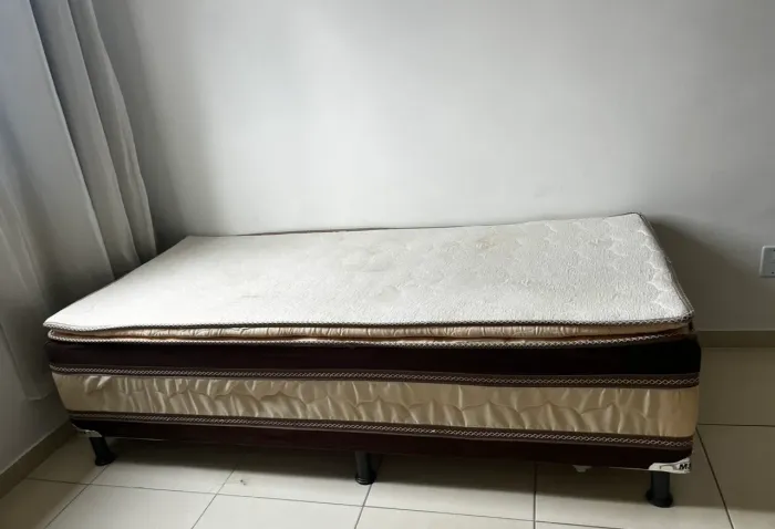 Cama solteiro