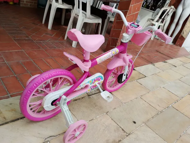 Bicicleta Aro 12 - Menina - Rosa 
