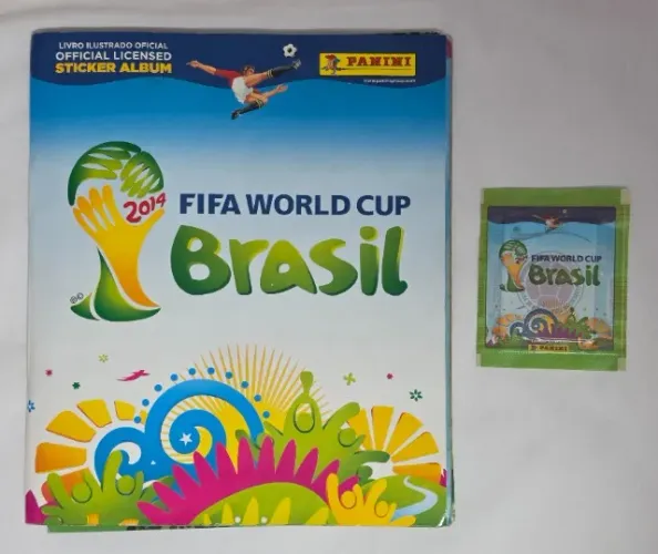 Álbum de Figurinhas Copa do Mundo 2014 Brasil COMPLETO RR + pacotinho lacrado Futebol