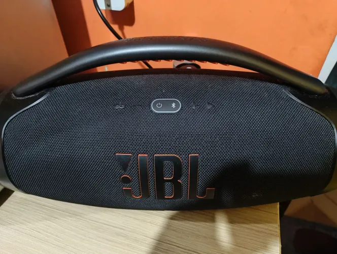 Caixa JBL