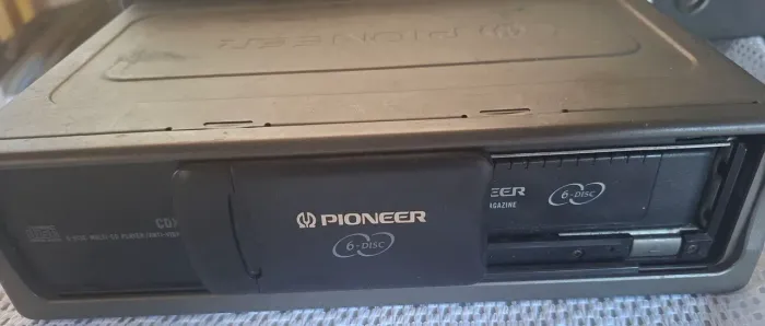 DISQUETEIRA PIONNER