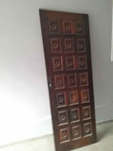 Porta imbuída