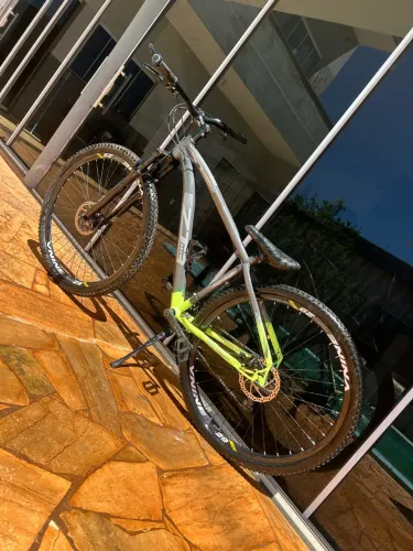 Bike top chama q nós faz negócio