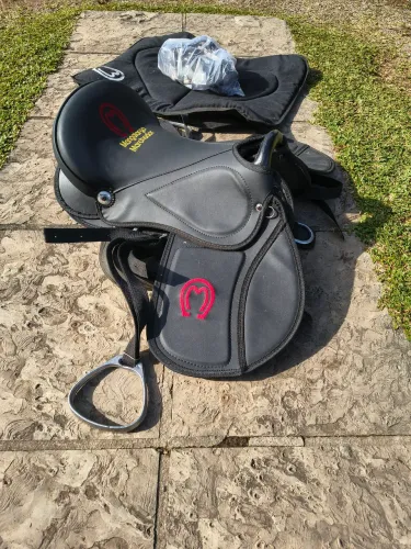Sela completa + acessórios