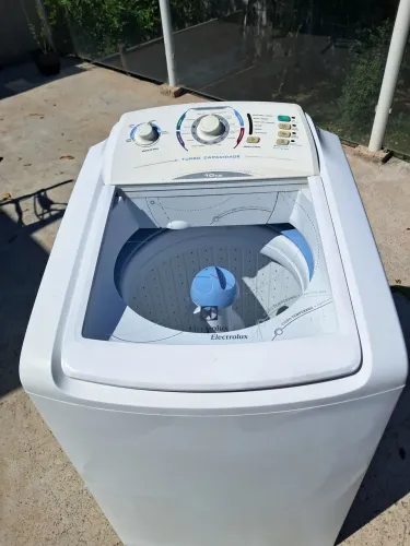 Máquina de lavar Electrolux 10 kg