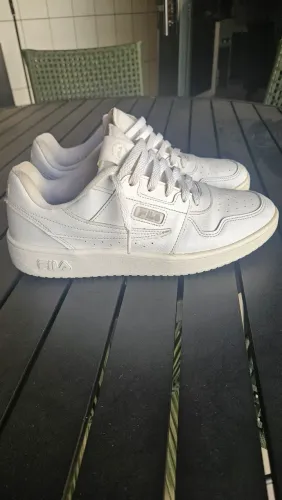 TÊNIS BRANCO VERSÁTIL n40 - FILA ACD Classic FL23