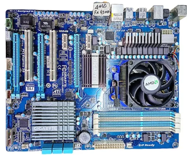 Placa Mãe Gigabyte GA-990XA-UD3 AMD AM3+