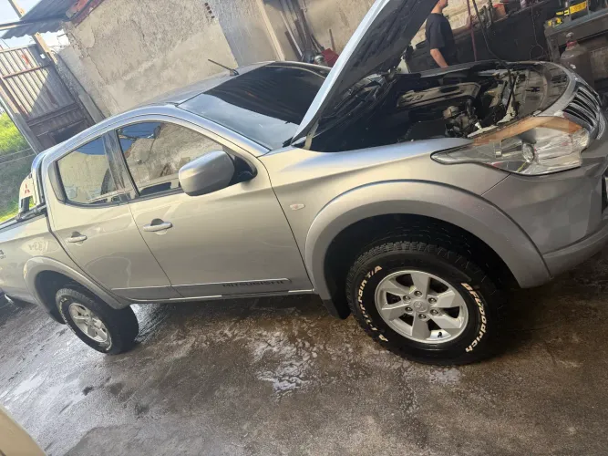 Mitsubishi L200 Triton Sport GLS 2.4 CD Diesel Aut. 2019