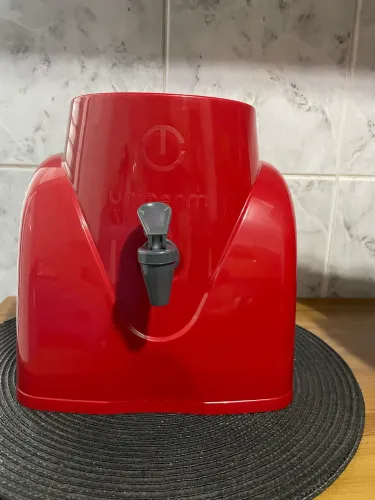 Bebedouro de mesa para galão de água 