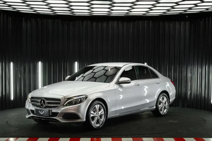Mercedes-Benz C-180 CGI Avant. 1.6/1.6 Flextb 16V Aut. 2016