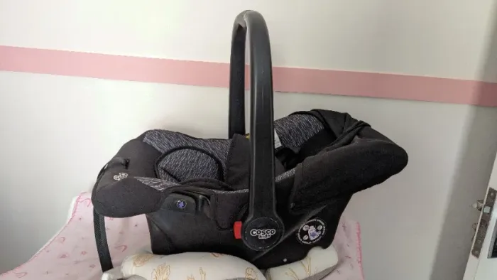 Carrinho de bebe + bebe conforto
