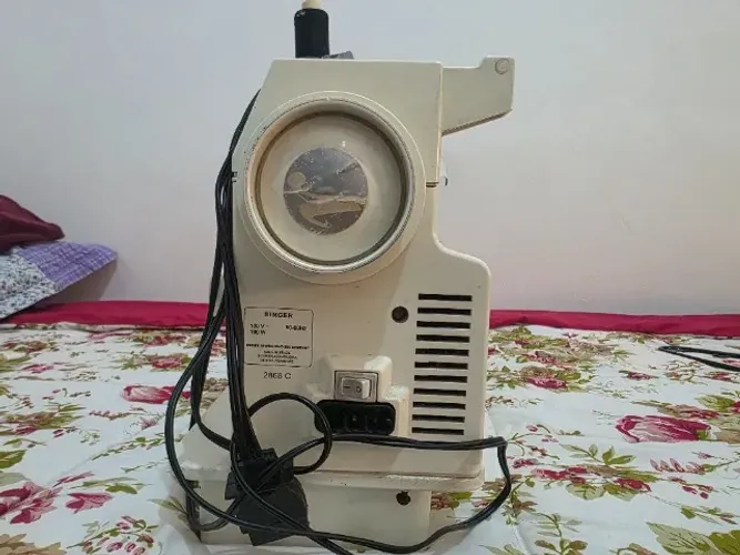 Máquina de Costura