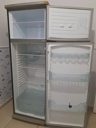 Geladeira Dako