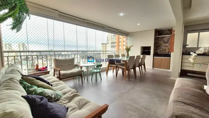 Apartamento à venda, 3 quartos(suítes), 3 vagas demarcadas e livres, com varanda gourmet!